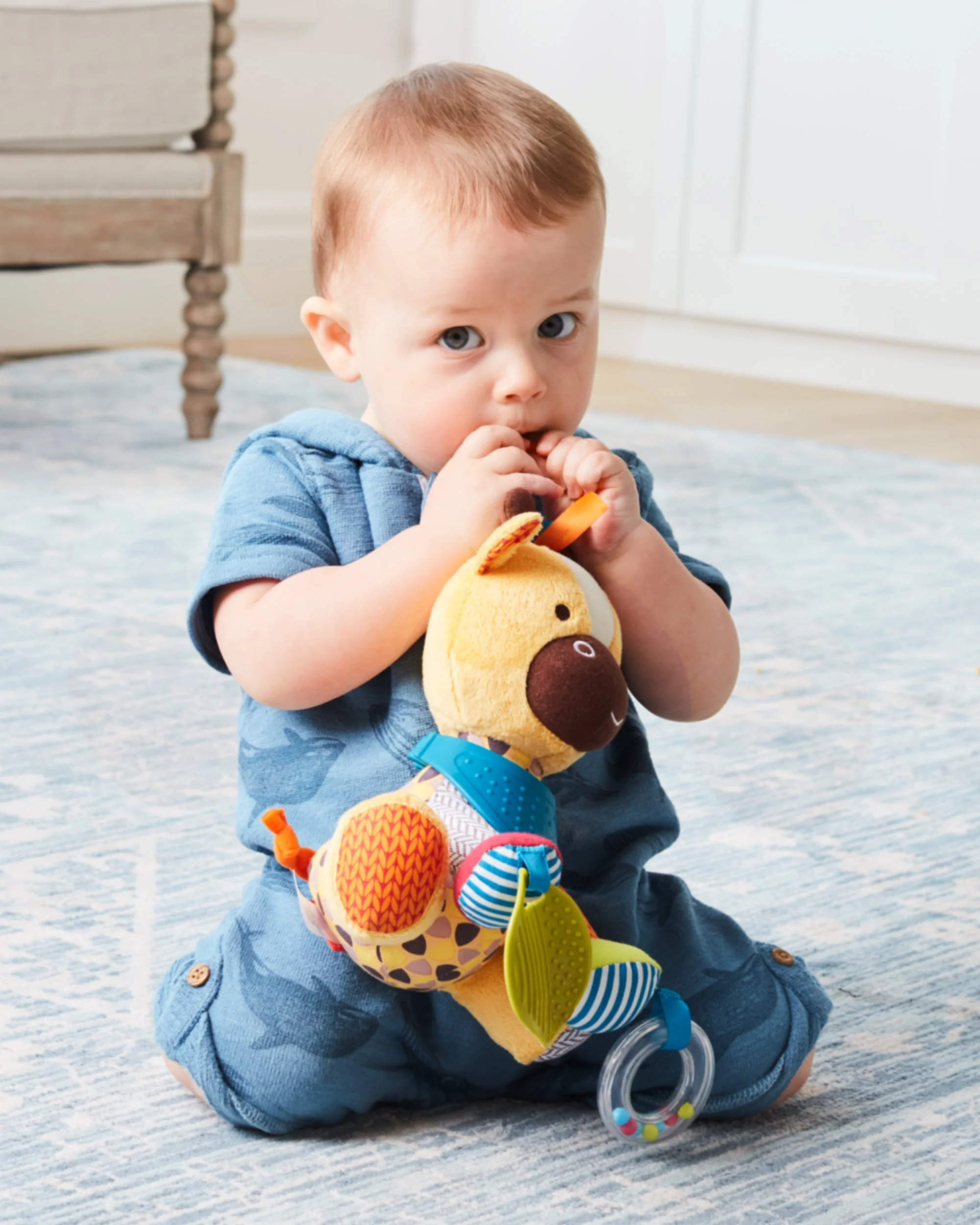 Bandana Buddie Activity Toy - Giraffe - Image 3