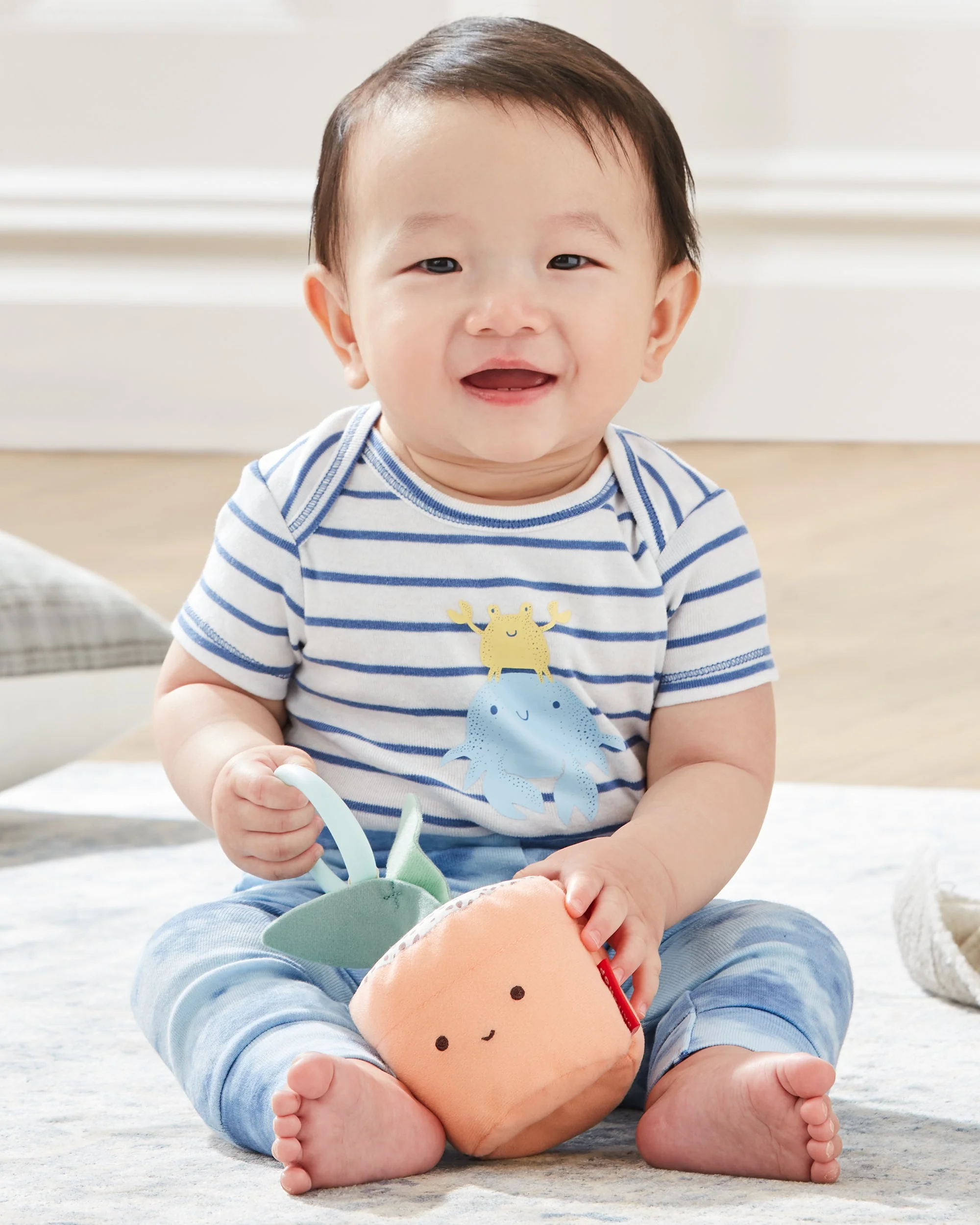 Garden Oasis Stroller Toy - Image 3