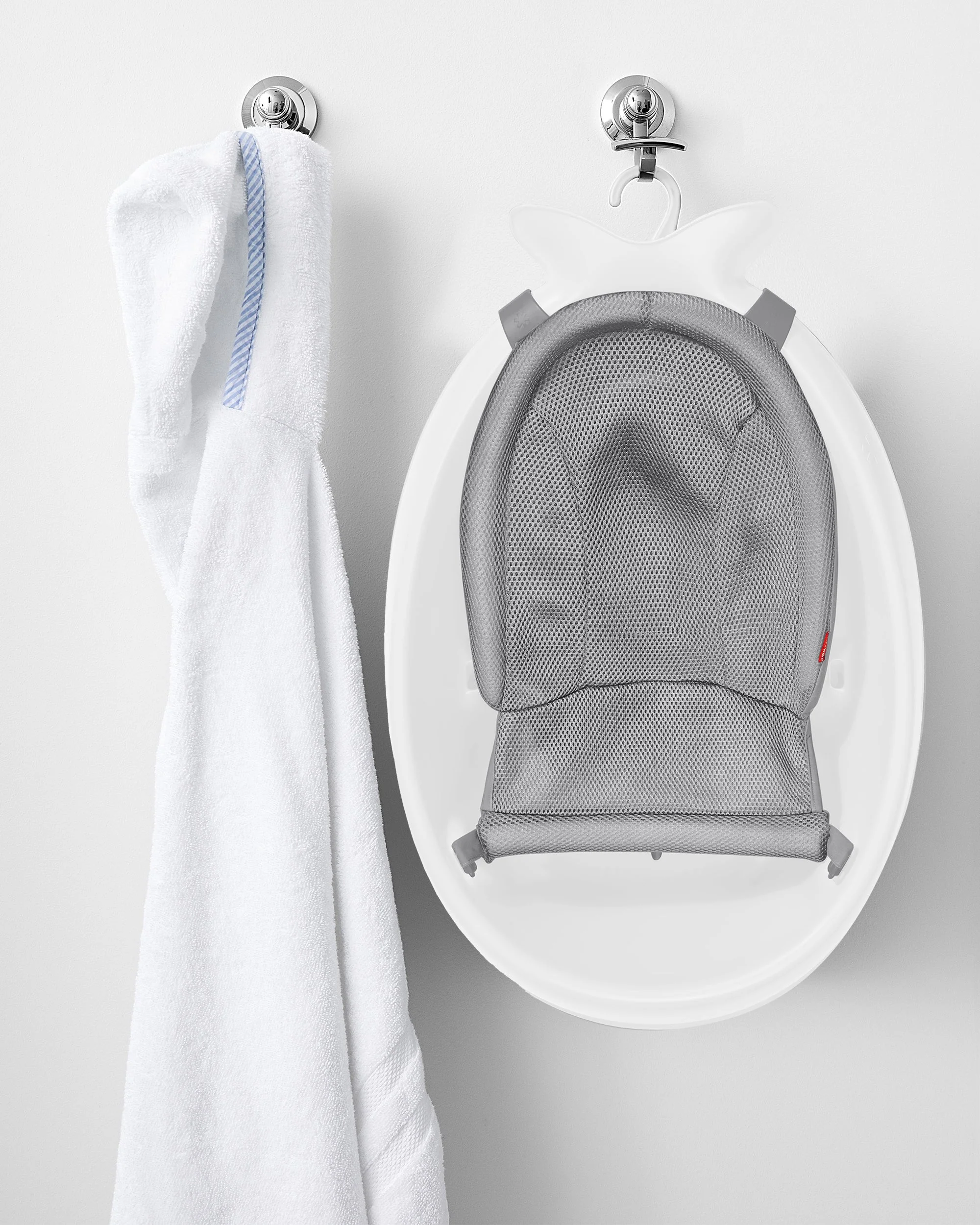 White Moby Smart Sling 3 Stage Bath - Image 9