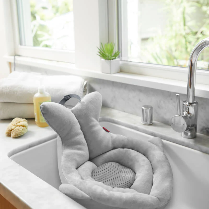 Skip Hop Moby SoftSpot Sink Bather - Grey - Image 5